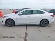 ✅ 2022 BMW 2 Series 228i • VIN: WBA53AK04N7K12122 • Lot: 41794766. Wystawiony na IAAI z przebiegiem 61 518 mil. Bezpłatny archiwum sprzedaży aukcyjnych z USA i szczegółowy raport historii pojazdu na DreamBid. Zdjęcie 14.