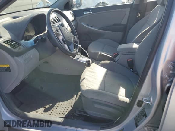 ✅ 2013 Hyundai Accent GLS • VIN: KMHCU4AE1DU582932 • Лот: 91069255. Опубликован ранее на Copart с пробегом 217 095 миль. Бесплатный доступ к архиву аукционных продаж из США и подробный отчёт об истории автомобиля на DreamBid. Изображение 7.