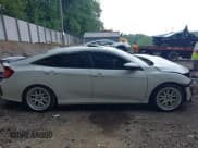 ✅ 2020 Honda Civic Si • VIN: 2HGFC1E54LH704456 • Lot: 42418950. Wystawiony na IAAI z przebiegiem 112 076 mil. Bezpłatny archiwum sprzedaży aukcyjnych z USA i szczegółowy raport historii pojazdu na DreamBid. Zdjęcie 13.