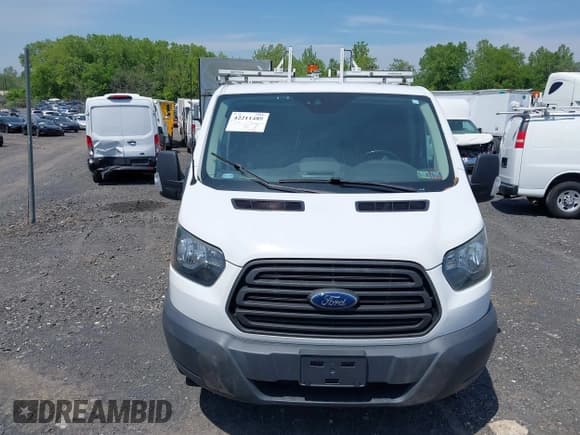 ✅ 2016 Ford Transit Cargo • VIN: 1FTYR1YM0GKB55605 • Lot: 42211489. Listed on IAAI with Not provided. Free auction sales archive from the USA and detailed vehicle history report at DreamBid. Image 12.