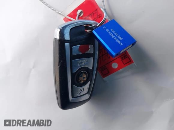 ✅ 2014 BMW 7 Series ALPINA B7 • VIN: WBAYE8C58ED136366 • Lot: 41721814. Wystawiony na IAAI z przebiegiem 142 295 mil. Bezpłatny archiwum sprzedaży aukcyjnych z USA i szczegółowy raport historii pojazdu na DreamBid. Zdjęcie 11.