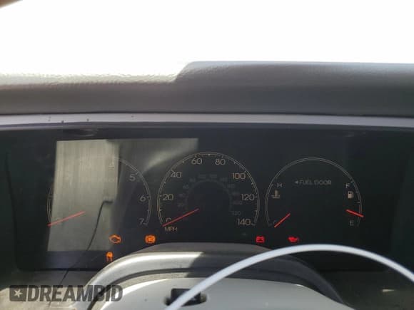 ✅ 2005 Lincoln Navigator Luxury • VIN: 5LMFU27555LJ22198 • Лот: 59389675. Опубликован ранее на Copart с пробегом Не указан. Бесплатный доступ к архиву аукционных продаж из США и подробный отчёт об истории автомобиля на DreamBid. Изображение 9.