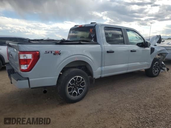 ✅ 2023 Ford F-150 XL • VIN: 1FTEW1EP5PKF68243 • Lot: 80184985. Wystawiony na Copart z przebiegiem 44 622 mil. Bezpłatny archiwum sprzedaży aukcyjnych z USA i szczegółowy raport historii pojazdu na DreamBid. Zdjęcie 3.