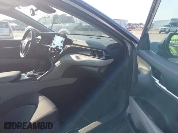 2021 Toyota Camry Hybrid LE с VIN 4T1C31AK5MU029840, выставлен на аукционе IAAI как лот 43019869 с пробегом 40 369 миль миль и . История ставок и продаж доступна на DreamBid. Изображение 5.