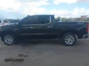 ✅ 2021 Chevrolet Silverado 1500 LTZ • VIN: 1GCUYGET2MZ332867 • Lot: 43314701. Wystawiony na IAAI z przebiegiem 68 138 mil. Bezpłatny archiwum sprzedaży aukcyjnych z USA i szczegółowy raport historii pojazdu na DreamBid. Zdjęcie 13.