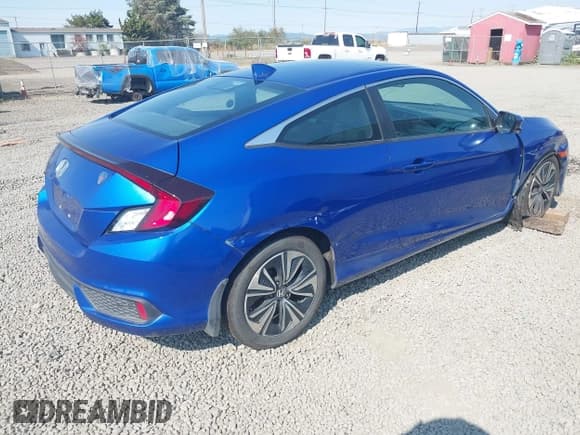 ✅ 2016 Honda Civic EX-T • VIN: 2HGFC3B30GH351847 • Lot: 43062875. Listed on IAAI with 189,736 mi. Free auction sales archive from the USA and detailed vehicle history report at DreamBid. Image 4.