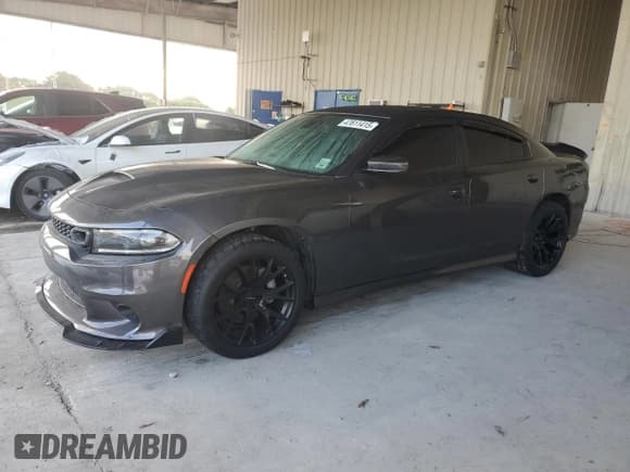 ✅ 2022 Dodge Charger R/T • VIN: 2C3CDXCTXNH257559 • Lot: 47611415. Listed on Copart with 10,452 mi. Free auction sales archive from the USA and detailed vehicle history report at DreamBid. Image 1.