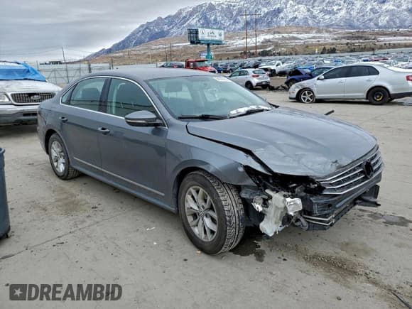 ✅ 2016 Volkswagen Passat S • VIN: 1VWAT7A33GC041693 • Lot: 94745355. Listed on Copart with 131,116 mi. Free auction sales archive from the USA and detailed vehicle history report at DreamBid. Image 4.