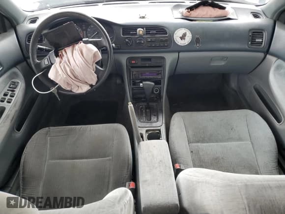 ✅ 1995 Honda Accord LX • VIN: 1HGCD5632SA125497 • Лот: 46953775. Опубликован ранее на Copart с пробегом 122 687 миль. Бесплатный доступ к архиву аукционных продаж из США и подробный отчёт об истории автомобиля на DreamBid. Изображение 8.