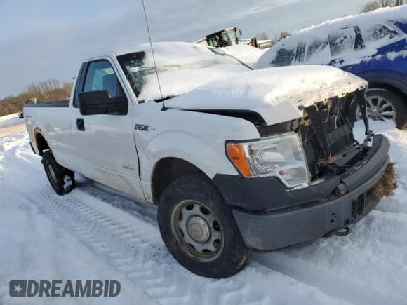 ✅ 2014 Ford F-150 XL • VIN: 1FTNF1ET0EKF30705 • Lot: 88252155. Listed on Copart with Not provided. Free auction sales archive from the USA and detailed vehicle history report at DreamBid. Image 4.