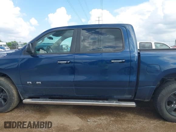✅ 2020 Ram 1500 Big Horn • VIN: 1C6SRFFT1LN419816 • Lot: 43429191. Listed on IAAI with 59,414 mi. Free auction sales archive from the USA and detailed vehicle history report at DreamBid. Image 15.