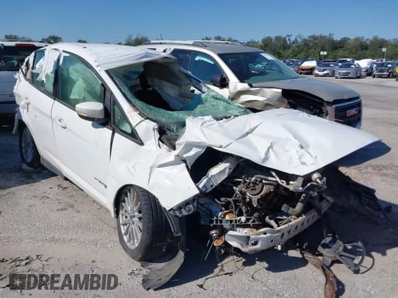 ✅ 2013 Ford C-Max SE • VIN: 1FADP5AU8DL543490 • Lot: 40519319. Wystawiony na IAAI z przebiegiem Nie podano. Bezpłatny archiwum sprzedaży aukcyjnych z USA i szczegółowy raport historii pojazdu na DreamBid. Zdjęcie 1.