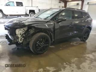 2022 Chevrolet Blazer LT z VIN 3GNKBJRS0NS225426, wystawiony jako Copart lot #56192155 z przebiegiem 30 823 mil mil oraz Nie do naprawy • Non repairable. Historia ofert i sprzedaży dostępna na DreamBid. Obrazek 1.