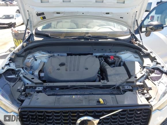 ✅ 2023 Volvo XC60 Plus Dark Theme • VIN: YV4L12RW5P1308246 • Lot: 43441989. Listed on IAAI with 31,293 mi. Free auction sales archive from the USA and detailed vehicle history report at DreamBid. Image 10.