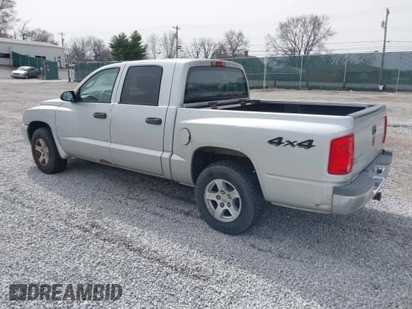 ✅ 2006 Dodge Dakota SLT • VIN: 1D7HW48N06S605938 • Lot: 41669424. Listed on IAAI with 193,069 mi. Free auction sales archive from the USA and detailed vehicle history report at DreamBid. Image 3.
