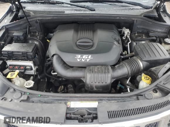 ✅ 2013 Jeep Grand Cherokee Laredo • VIN: 1C4RJFAG5DC559857 • Lot: 85663295. Listed on Copart with 181,585 mi. Free auction sales archive from the USA and detailed vehicle history report at DreamBid. Image 12.