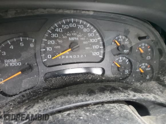 ✅ 2006 Chevrolet Silverado 2500HD Work Truck • VIN: 1GCHK29U06E211466 • Lot: 45384955. Wystawiony na Copart z przebiegiem Nie podano. Bezpłatny archiwum sprzedaży aukcyjnych z USA i szczegółowy raport historii pojazdu na DreamBid. Zdjęcie 9.