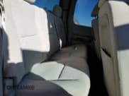 ✅ 2007 Chevrolet Silverado 2500HD Work Truck • VIN: 1GCHK29K17E595421 • Лот: 80913964. Опубликован ранее на Copart с пробегом 190 244 миль. Бесплатный доступ к архиву аукционных продаж из США и подробный отчёт об истории автомобиля на DreamBid. Изображение 10.