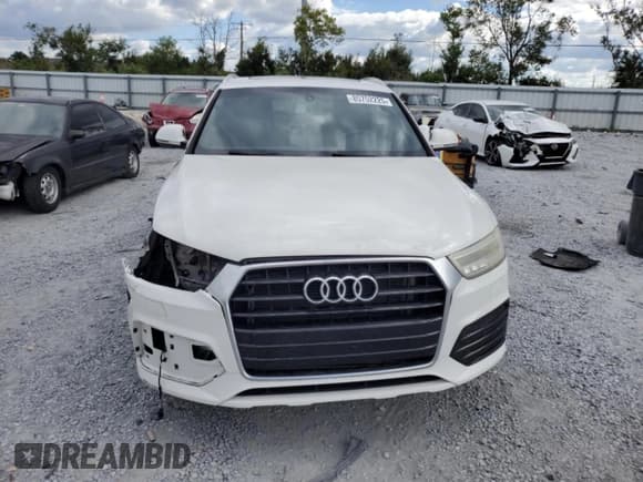 ✅ 2016 Audi Q3 Prestige • VIN: WA1GFCFS3GR000551 • Lot: 85752225. Wystawiony na Copart z przebiegiem 115 162 mil. Bezpłatny archiwum sprzedaży aukcyjnych z USA i szczegółowy raport historii pojazdu na DreamBid. Zdjęcie 5.