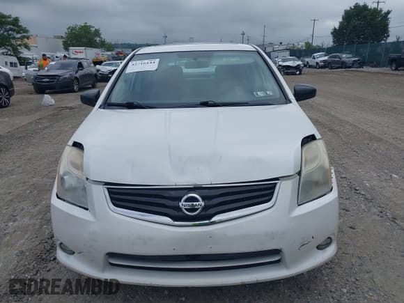 ✅ 2012 Nissan Sentra S • VIN: 3N1AB6AP0CL770092 • Лот: 42716144. Опубликован ранее на IAAI с пробегом 85 717 миль. Бесплатный доступ к архиву аукционных продаж из США и подробный отчёт об истории автомобиля на DreamBid. Изображение 13.