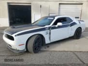 ✅ 2018 Dodge Challenger R/T Scat Pack • VIN: 2C3CDZFJ8JH142006 • Lot: 92073725. Wystawiony na Copart z przebiegiem 125 868 mil. Bezpłatny archiwum sprzedaży aukcyjnych z USA i szczegółowy raport historii pojazdu na DreamBid. Zdjęcie 1.