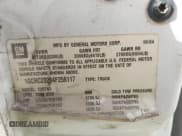 ✅ 2004 Chevrolet Silverado 2500HD LS • VIN: 1GCHC23284F256117 • Lot: 43453043. Wystawiony na IAAI z przebiegiem 327 650 mil. Bezpłatny archiwum sprzedaży aukcyjnych z USA i szczegółowy raport historii pojazdu na DreamBid. Zdjęcie 9.