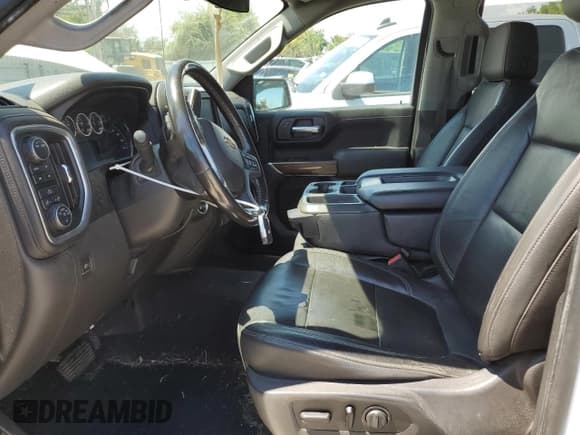 ✅ 2020 Chevrolet Silverado 1500 LT • VIN: 3GCUYDEDXLG283620 • Lot: 70079524. Wystawiony na Copart z przebiegiem 218 868 mil. Bezpłatny archiwum sprzedaży aukcyjnych z USA i szczegółowy raport historii pojazdu na DreamBid. Zdjęcie 7.