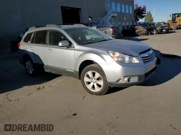 ✅ 2012 Subaru Outback Prem • VIN: 4S4BRCCC8C3276303 • Lot: 80708744. Wystawiony na Copart z przebiegiem 124 180 mil. Bezpłatny archiwum sprzedaży aukcyjnych z USA i szczegółowy raport historii pojazdu na DreamBid. Zdjęcie 12.