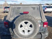 ✅ 2007 Jeep Wrangler Sahara • VIN: 1J8FA54147L171035 • Лот: 43567952. Опубликован ранее на IAAI с пробегом 280 755 миль. Бесплатный доступ к архиву аукционных продаж из США и подробный отчёт об истории автомобиля на DreamBid. Изображение 17.