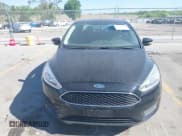 ✅ 2017 Ford Focus SE • VIN: 1FADP3F28HL216766 • Lot: 42248523. Wystawiony na IAAI z przebiegiem 134 622 mil. Bezpłatny archiwum sprzedaży aukcyjnych z USA i szczegółowy raport historii pojazdu na DreamBid. Zdjęcie 12.