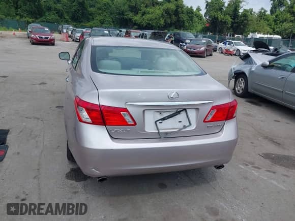 2007 Lexus ES 330 with VIN JTHBJ46G472015521, listed as a IAAI auction lot 42855733 with 137,437 mi miles and . Bid and sale history available at DreamBid. Image 16.