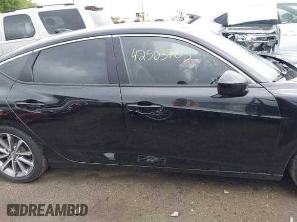 ✅ 2024 Acura Integra • VIN: 19UDE4H25RA023301 • Лот: 42503705. Опубликован ранее на IAAI с пробегом 15 763 миль. Бесплатный доступ к архиву аукционных продаж из США и подробный отчёт об истории автомобиля на DreamBid. Изображение 13.