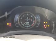 ✅ 2018 Lexus IS 300 • VIN: JTHC81D27J5033779 • Lot: 61334855. Wystawiony na Copart z przebiegiem 72 077 mil. Bezpłatny archiwum sprzedaży aukcyjnych z USA i szczegółowy raport historii pojazdu na DreamBid. Zdjęcie 9.