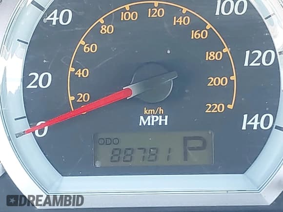 ✅ 2008 Suzuki Forenza • VIN: KL5JD56Z88K931136 • Лот: 42639104. Опубликован ранее на IAAI с пробегом 88 781 миль. Бесплатный доступ к архиву аукционных продаж из США и подробный отчёт об истории автомобиля на DreamBid. Изображение 15.