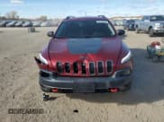 ✅ 2015 Jeep Cherokee Trailhawk • VIN: 1C4PJMBS8FW549081 • Lot: 92130325. Listed on Copart with 157,279 mi. Free auction sales archive from the USA and detailed vehicle history report at DreamBid. Image 5.