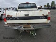 ✅ 1997 Toyota T100 DX • VIN: JT4UN22DXV0041578 • Лот: 77388104. Опубликован ранее на Copart с пробегом 333 587 миль. Бесплатный доступ к архиву аукционных продаж из США и подробный отчёт об истории автомобиля на DreamBid. Изображение 6.