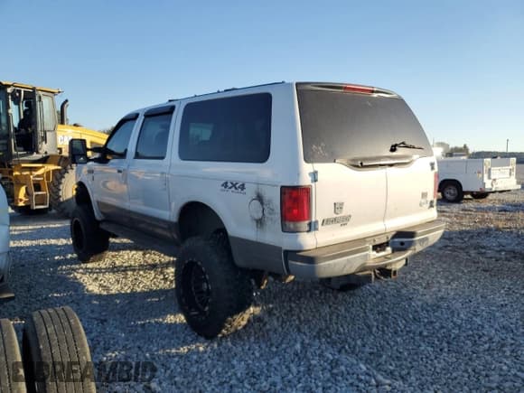 ✅ 2001 Ford Excursion Special Serv • VIN: 1FMNU41L11EB10078 • Lot: 91201465. Wystawiony na Copart z przebiegiem 256 018 mil. Bezpłatny archiwum sprzedaży aukcyjnych z USA i szczegółowy raport historii pojazdu na DreamBid. Zdjęcie 2.