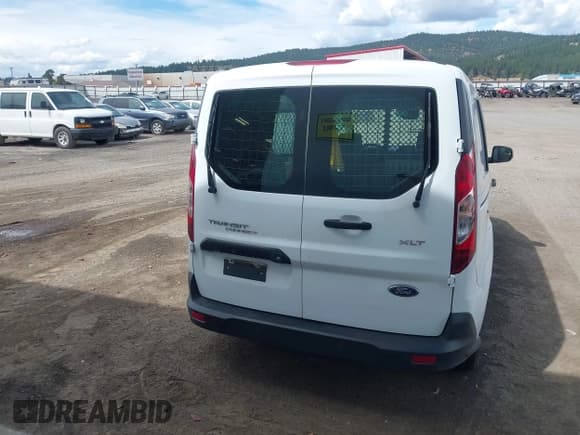 ✅ 2023 Ford Transit Connect XLT • VIN: NM0LS7T20P1548465 • Lot: 42831099. Wystawiony na IAAI z przebiegiem 29 015 mil. Bezpłatny archiwum sprzedaży aukcyjnych z USA i szczegółowy raport historii pojazdu na DreamBid. Zdjęcie 16.