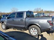 ✅ 2023 Nissan Titan SV • VIN: 1N6AA1EC2PN111654 • Lot: 43642787. Wystawiony na IAAI z przebiegiem 31 187 mil. Bezpłatny archiwum sprzedaży aukcyjnych z USA i szczegółowy raport historii pojazdu na DreamBid. Zdjęcie 15.
