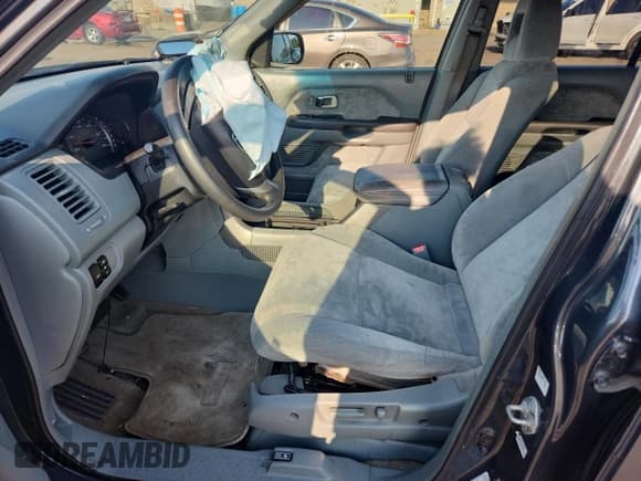 ✅ 2003 Honda Pilot EX • VIN: 2HKYF18483H622786 • Lot: 66686885. Listed on Copart with Not provided. Free auction sales archive from the USA and detailed vehicle history report at DreamBid. Image 7.