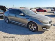 ✅ 2014 Kia Optima LX • VIN: 5XXGM4A75EG308177 • Lot: 92209845. Wystawiony na Copart z przebiegiem 195 771 mil. Bezpłatny archiwum sprzedaży aukcyjnych z USA i szczegółowy raport historii pojazdu na DreamBid. Zdjęcie 4.