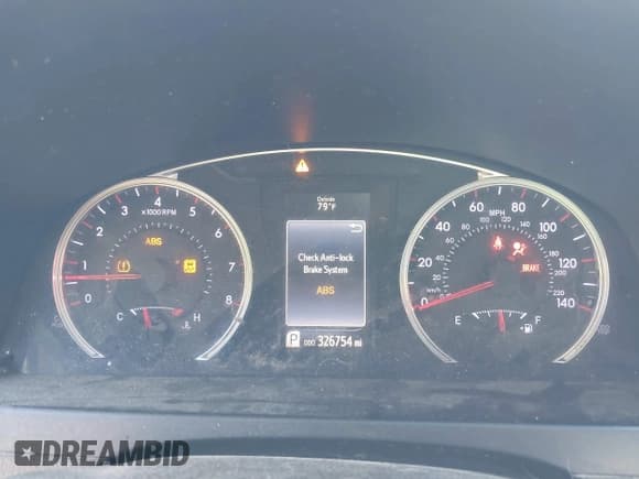 ✅ 2015 Toyota Camry XSE • VIN: 4T1BK1FK0FU568084 • Лот: 43149652. Опубликован ранее на IAAI с пробегом 326 754 миль. Бесплатный доступ к архиву аукционных продаж из США и подробный отчёт об истории автомобиля на DreamBid. Изображение 7.