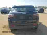 2018 Jeep Compass Limited z VIN 3C4NJDCB6JT365553, wystawiony jako Copart lot #69211095 z przebiegiem 67 121 mil mil oraz Szkoda całkowita • Salvage title. Historia ofert i sprzedaży dostępna na DreamBid. Obrazek 6.