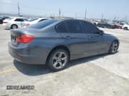 ✅ 2015 BMW 3 Series 328i • VIN: WBA3A5G5XFNS86943 • Lot: 57620325. Wystawiony na Copart z przebiegiem 154 165 mil. Bezpłatny archiwum sprzedaży aukcyjnych z USA i szczegółowy raport historii pojazdu na DreamBid. Zdjęcie 3.