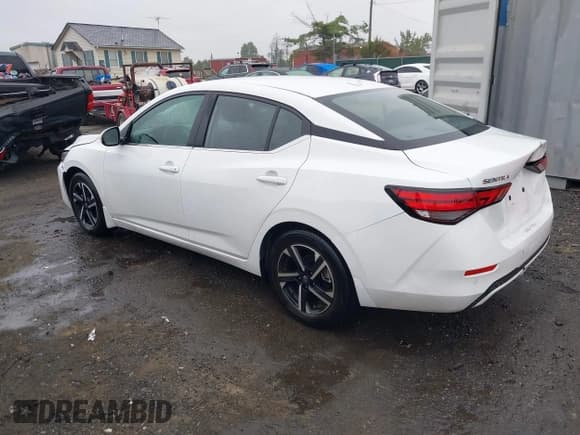 ✅ 2024 Nissan Sentra SV • VIN: 3N1AB8CV6RY381122 • Lot: 43007539. Wystawiony na IAAI z przebiegiem 13 305 mil. Bezpłatny archiwum sprzedaży aukcyjnych z USA i szczegółowy raport historii pojazdu na DreamBid. Zdjęcie 3.