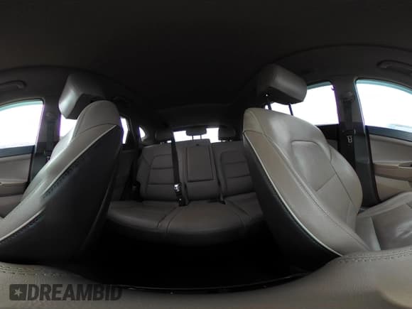 ✅ 2019 Hyundai Tucson Ultimate • VIN: KM8J3CALXKU016834 • Лот: 40970606. Опубликован ранее на IAAI с пробегом 104 208 миль. Бесплатный доступ к архиву аукционных продаж из США и подробный отчёт об истории автомобиля на DreamBid. Изображение 18.