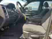 2021 Ram 1500 Warlock z VIN 1C6RR6GGXMS597050, wystawiony jako Copart lot #50567815 z przebiegiem 76 409 mil mil oraz Szkoda całkowita • Salvage title. Historia ofert i sprzedaży dostępna na DreamBid. Obrazek 7.