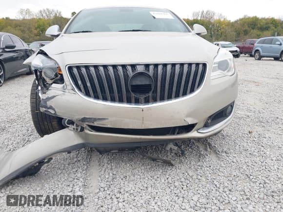 ✅ 2016 Buick Regal • VIN: 2G4GK5EX6G9180544 • Lot: 43561765. Listed on IAAI with 38,411 mi. Free auction sales archive from the USA and detailed vehicle history report at DreamBid. Image 6.