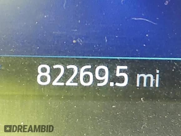 ✅ 2020 Ford Explorer Platinum • VIN: 1FM5K8HC6LGA80540 • Lot: 43241286. Wystawiony na IAAI z przebiegiem 82 269 mil. Bezpłatny archiwum sprzedaży aukcyjnych z USA i szczegółowy raport historii pojazdu na DreamBid. Zdjęcie 7.