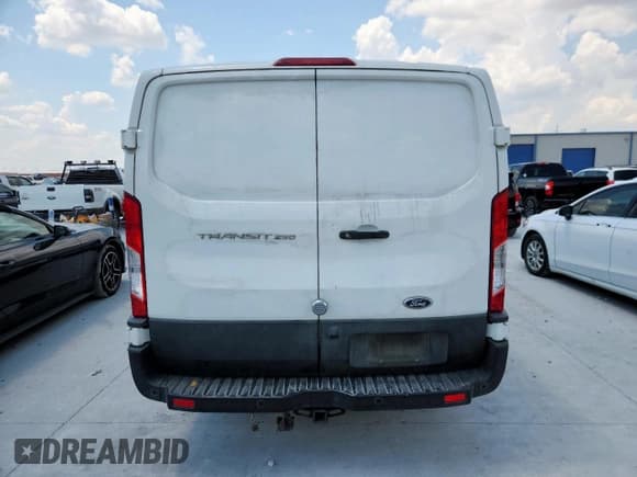 ✅ 2019 Ford Transit • VIN: 1FTYR1YM8KKB61421 • Lot: 69661095. Listed on Copart with 120,325 mi. Free auction sales archive from the USA and detailed vehicle history report at DreamBid. Image 6.